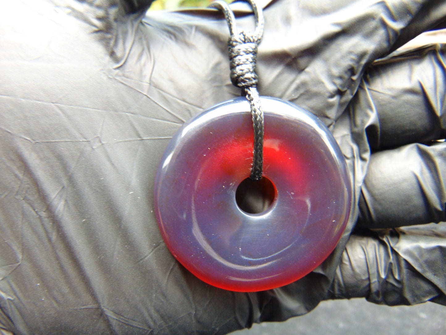 11 gr Donut Pendant Indonesian Blue Amber for Healing 26N15