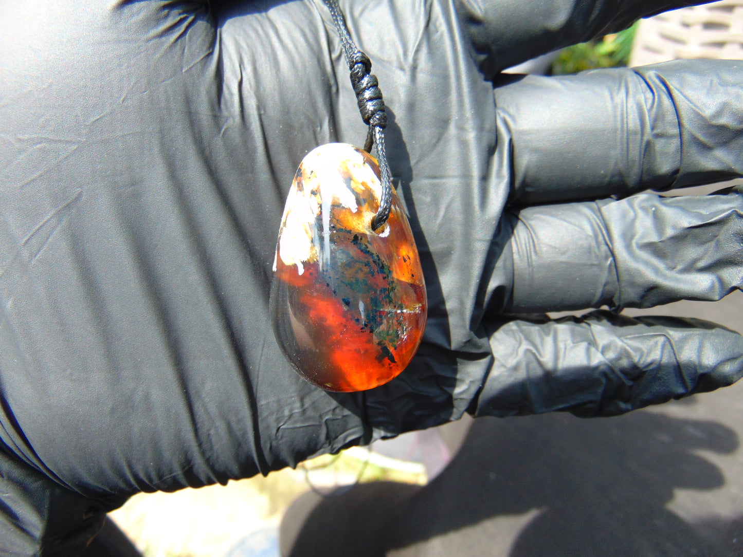 12 gr Teardrop Pendant 37x25 mm Indonesian Amber for Healing Y3B