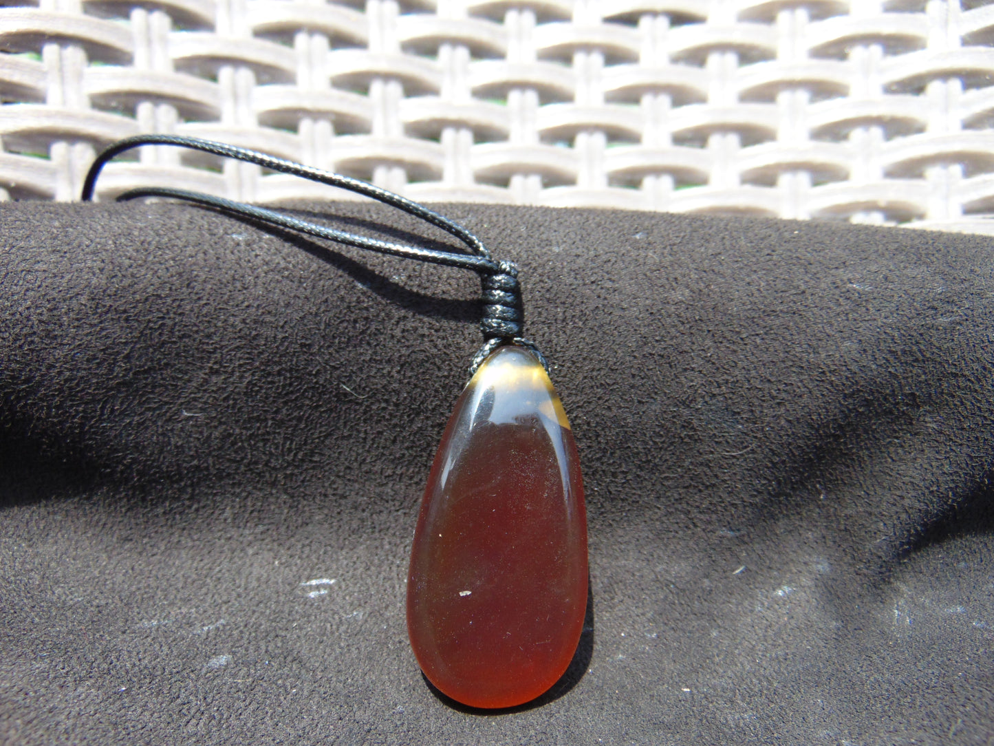 11 gr Pendant 50x25x12 mm Indonesian Amber for Healing Y13
