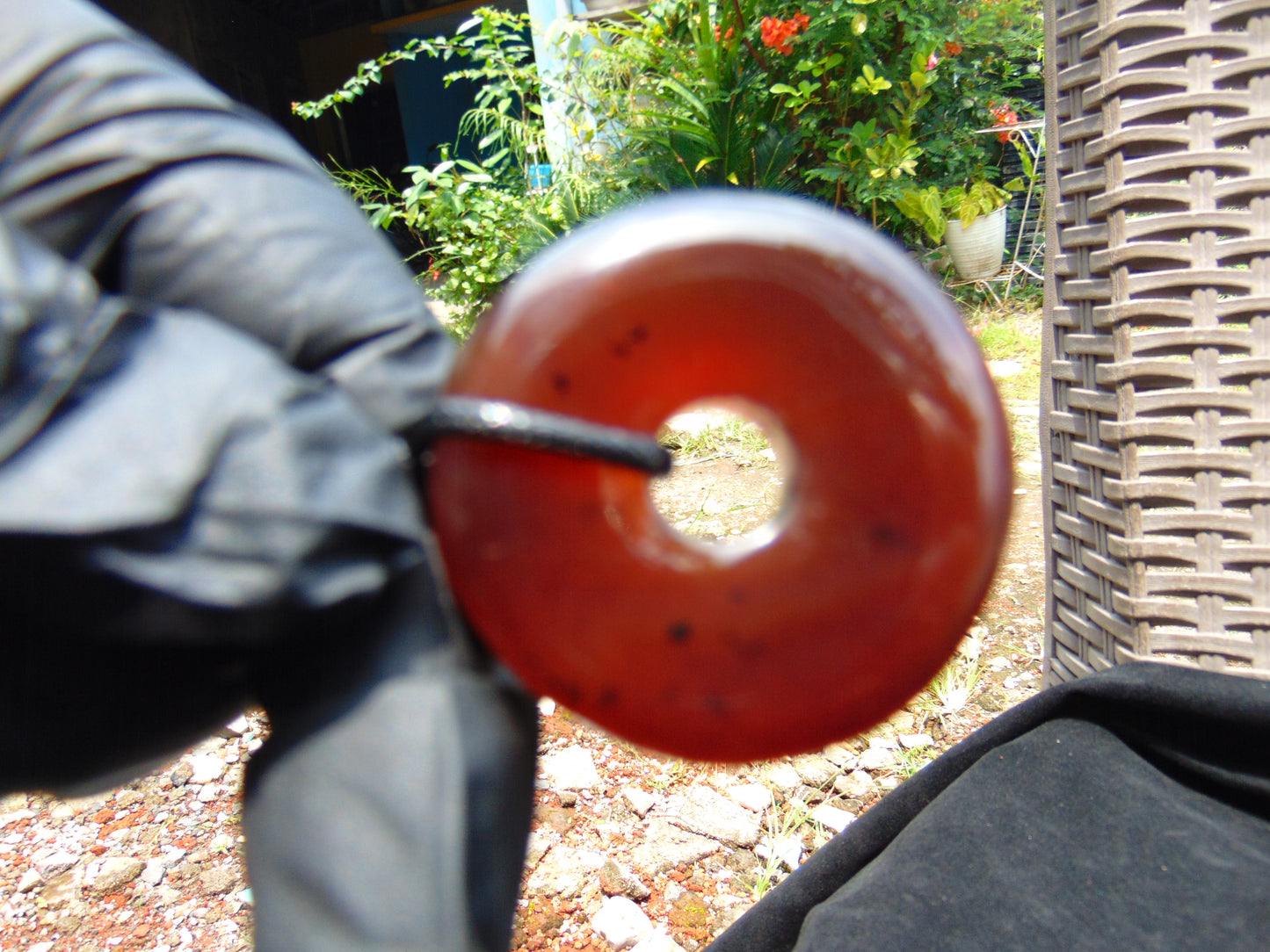 13 gr Donut Pendant Indonesian Amber for Healing 26N22