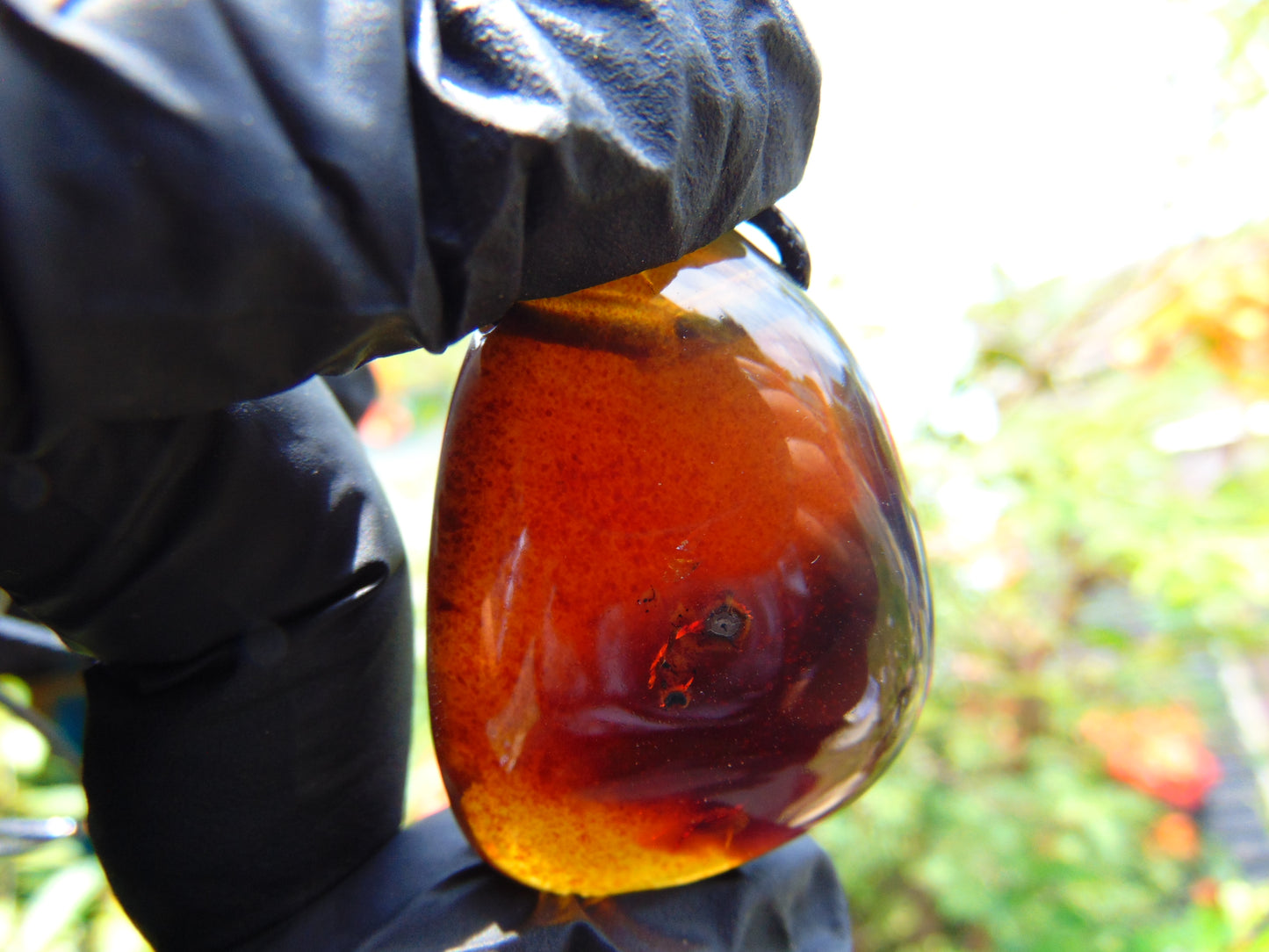 15 gr Pendant Indonesian Blue Amber for Healing PB118