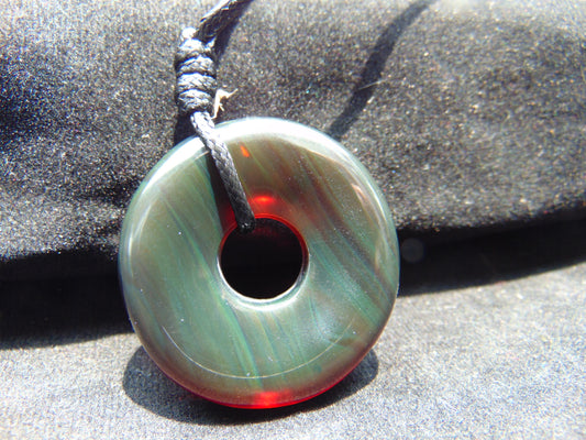 7.2 gr Donut Pendant Indonesian Green Amber for Healing 26N23
