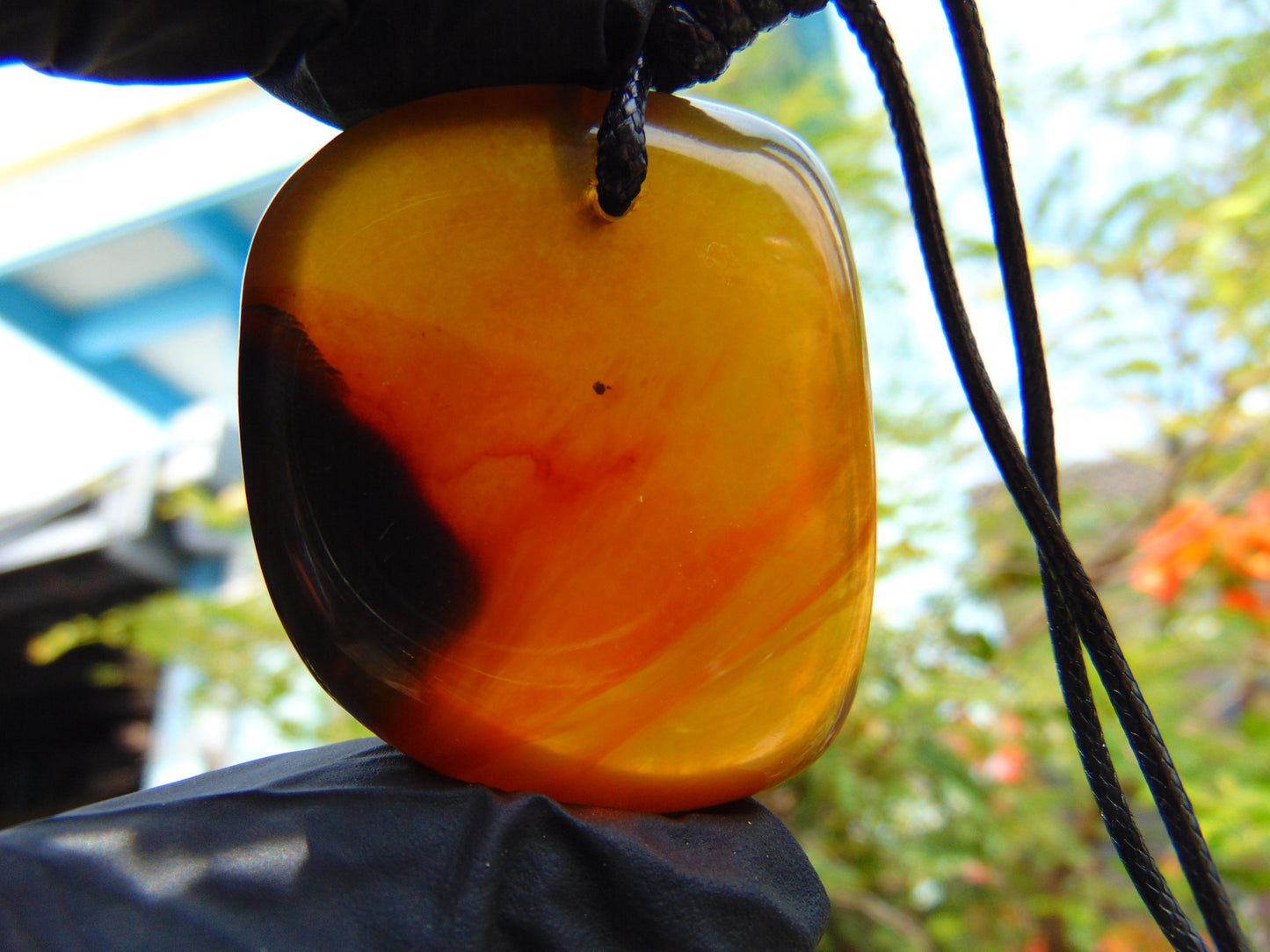 20 gr Pendant Indonesian Blue Amber for Healing P189