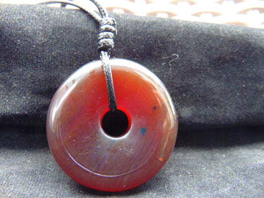12.5 gr Donut Pendant Indonesian Amber for Healing 26N26