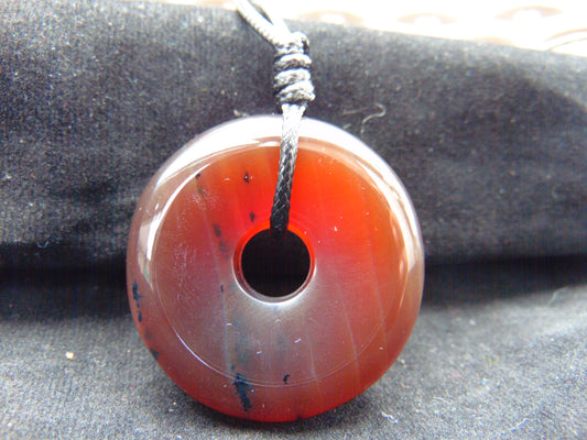 13 gr Donut Pendant Indonesian Amber for Healing 26N145