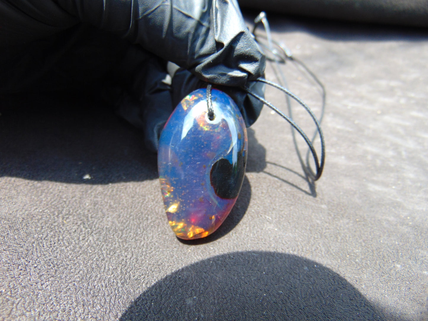 14 gr Pendant Indonesian Blue Amber for Healing PCN538