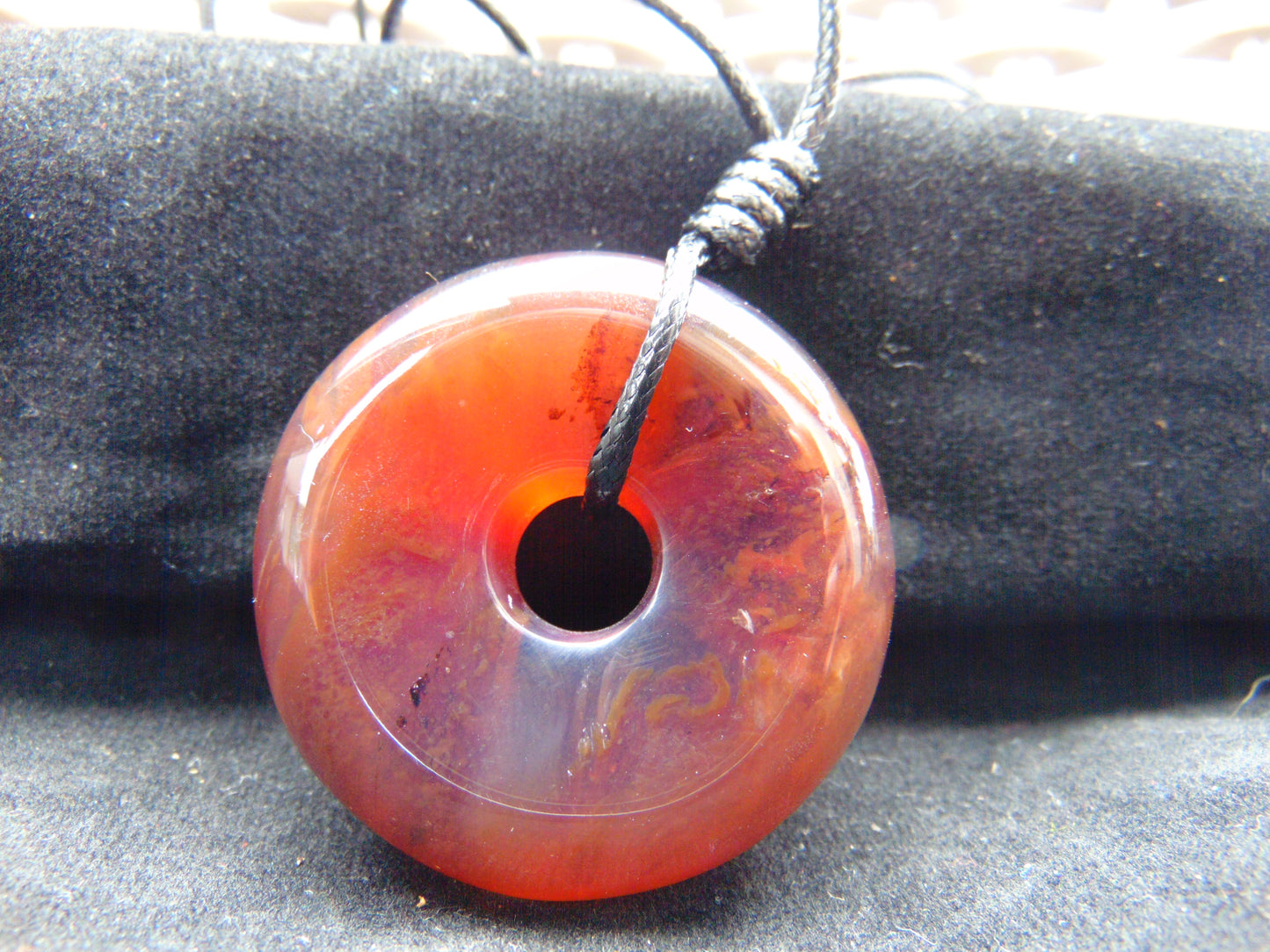16 gr Donut Pendant Indonesian Amber for Healing 26Y34