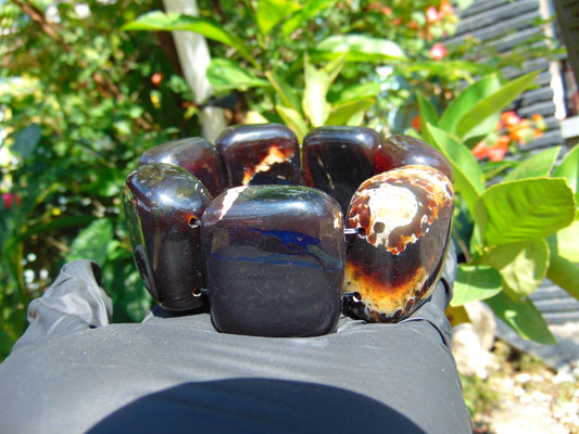 135 gr 7 Square Beads Bangle Indonesian Blue Black Amber for Healing FBK2