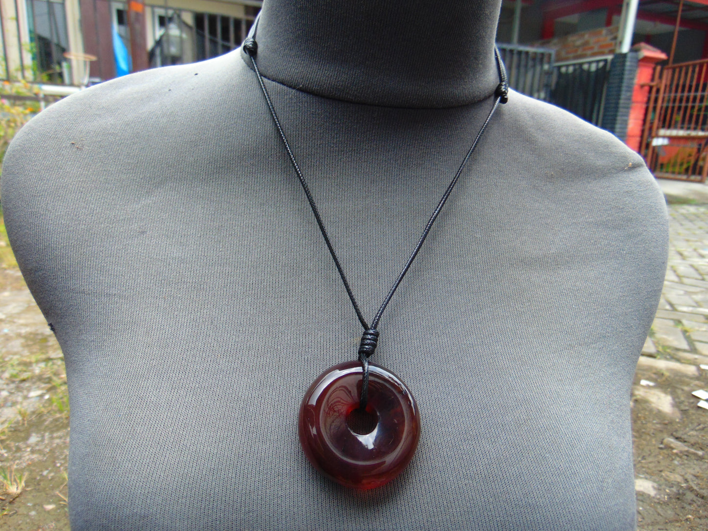 16 gr Donut Pendant Indonesian Amber for Healing 26Y34
