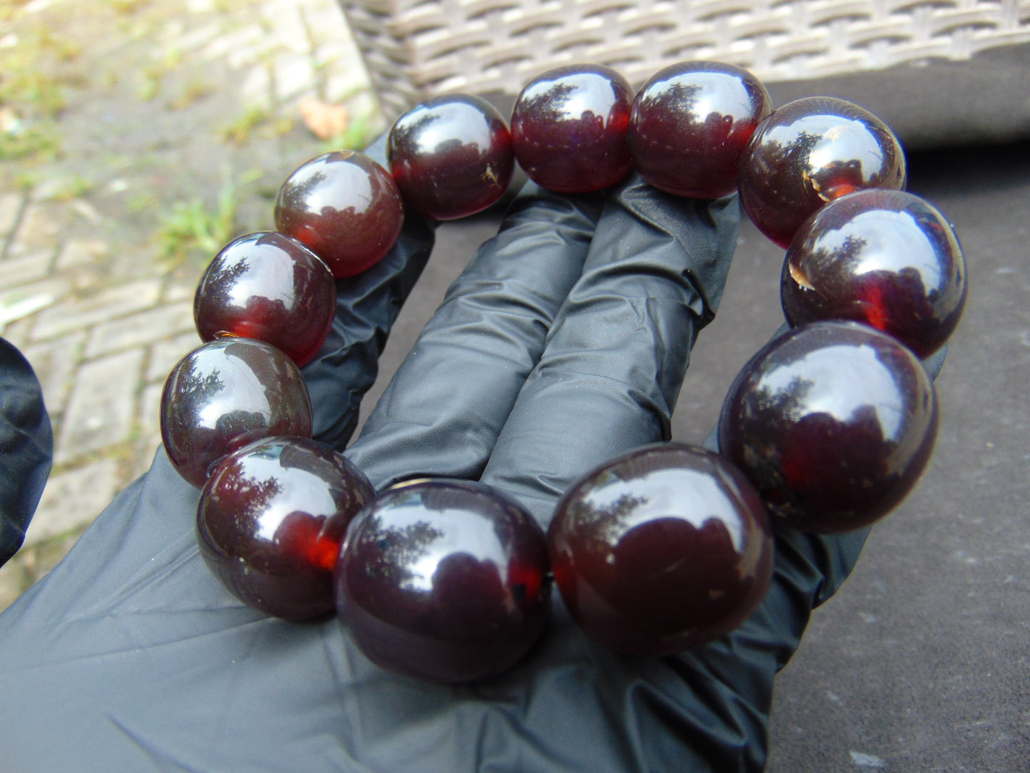 47 gram 12 Beads Mala Bracelet Indonesian Cherry Red amber 18x20 mm for Healing A12G70