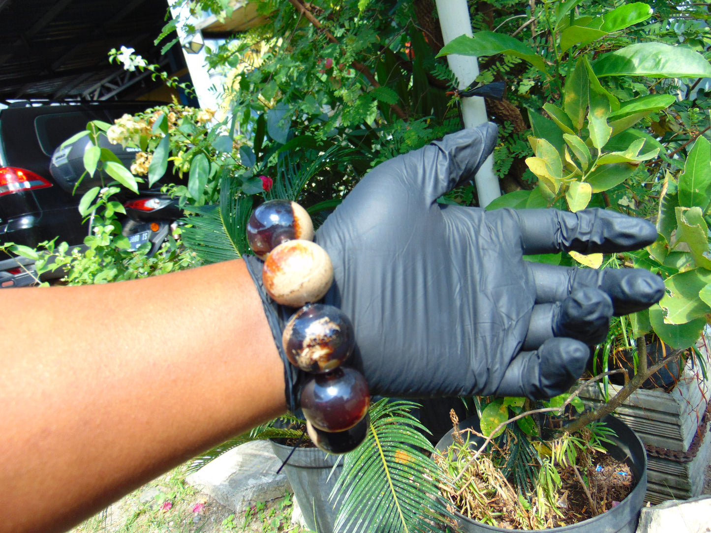 97 gram 10 Beads Mala Bracelet Indonesian Purple white Amber 25 mm for Healing FRB36