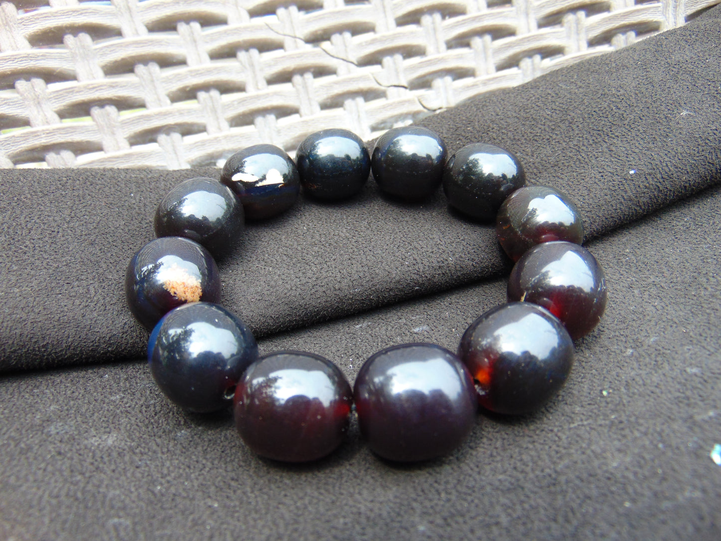47 gram 12 Beads Mala Bracelet Indonesian Blue Black Cherry Red amber 18x20 mm for Healing A12G66