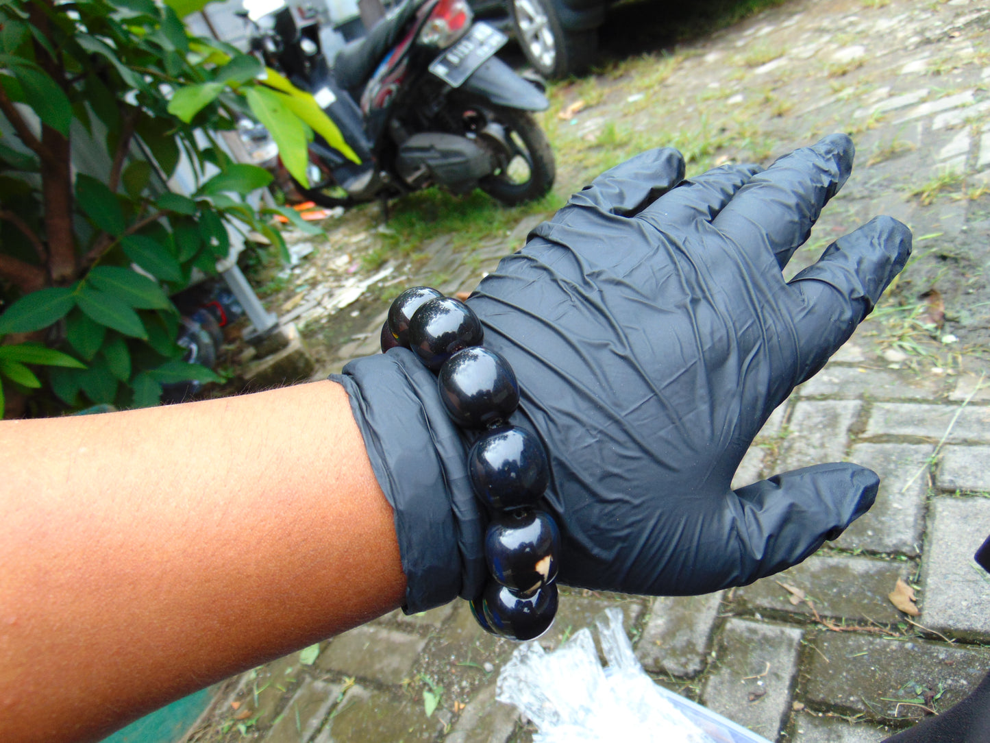 47 gram 12 Beads Mala Bracelet Indonesian Blue Black Cherry Red amber 18x20 mm for Healing A12G66