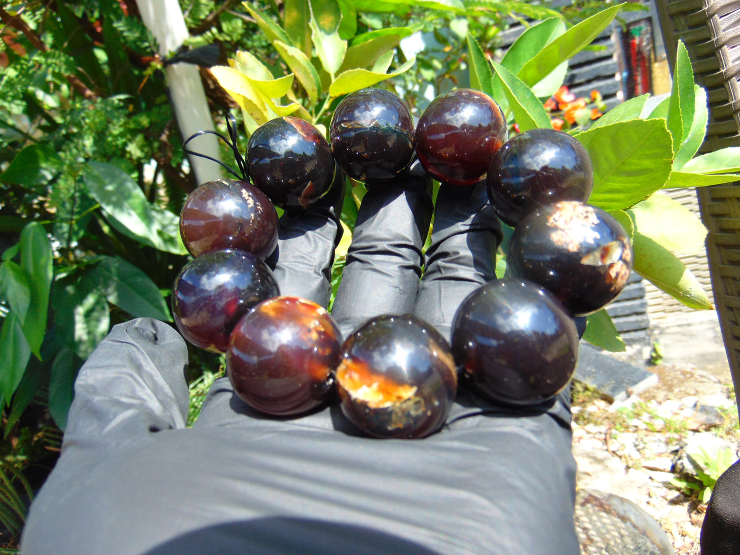 95 gram 10 Beads Mala Bracelet Indonesian Cherry Amber 25 mm for Healing FRB38