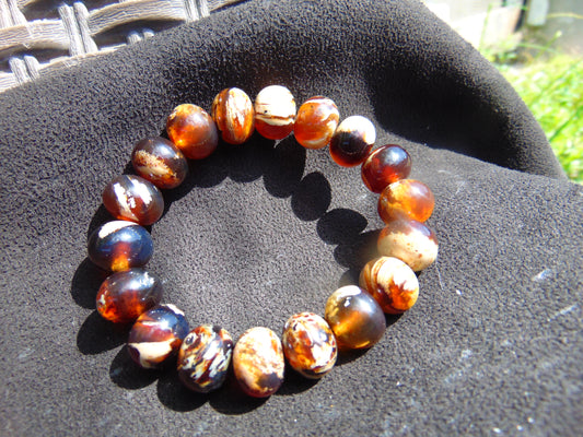 19 gram 18 Beads Mala Bracelet Indonesian White Amber 12 mm for Healing FRB27