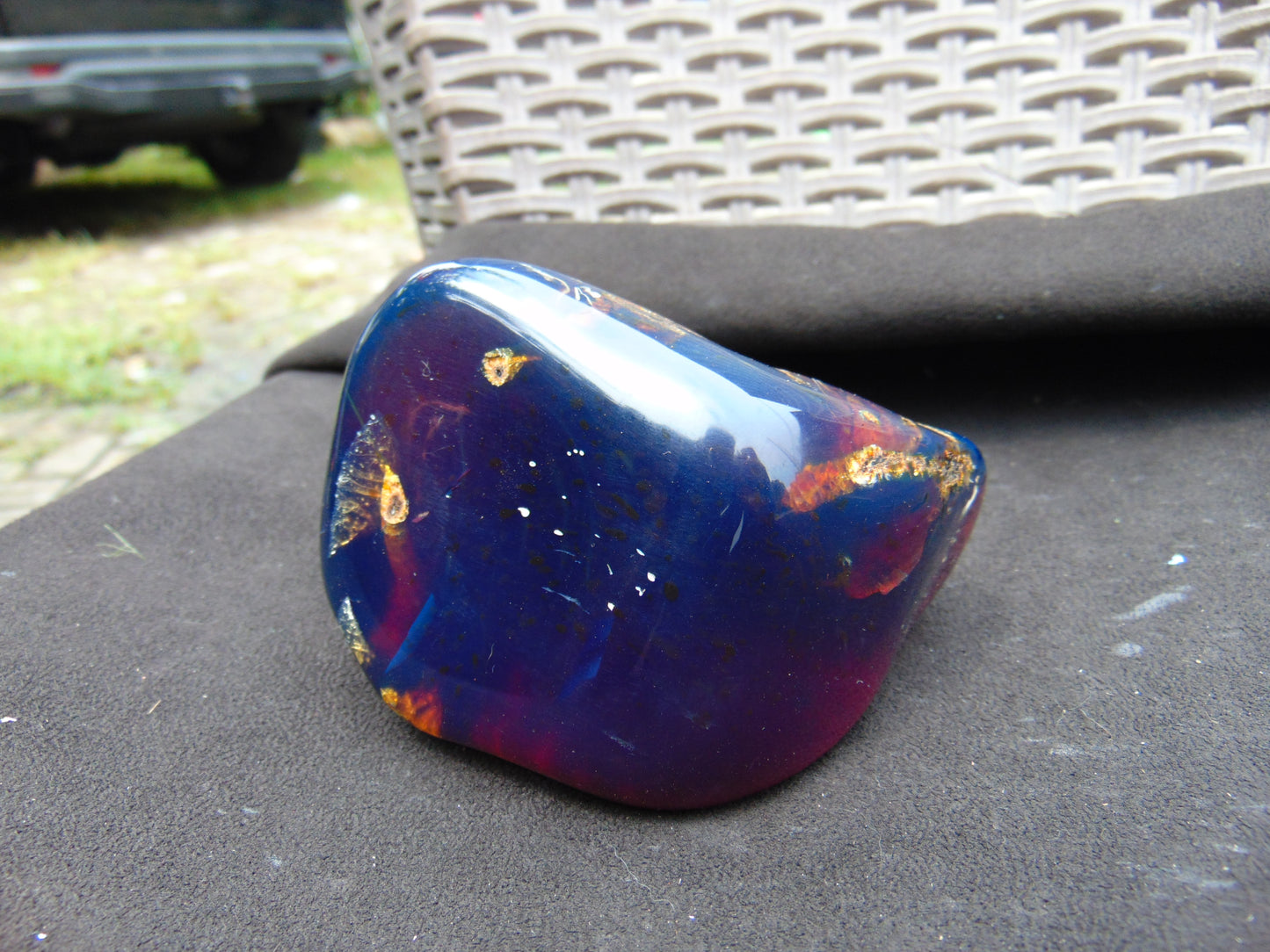 201 gr full polished 100x68x60 mm Indonesia Blue Amber for Healing ML91