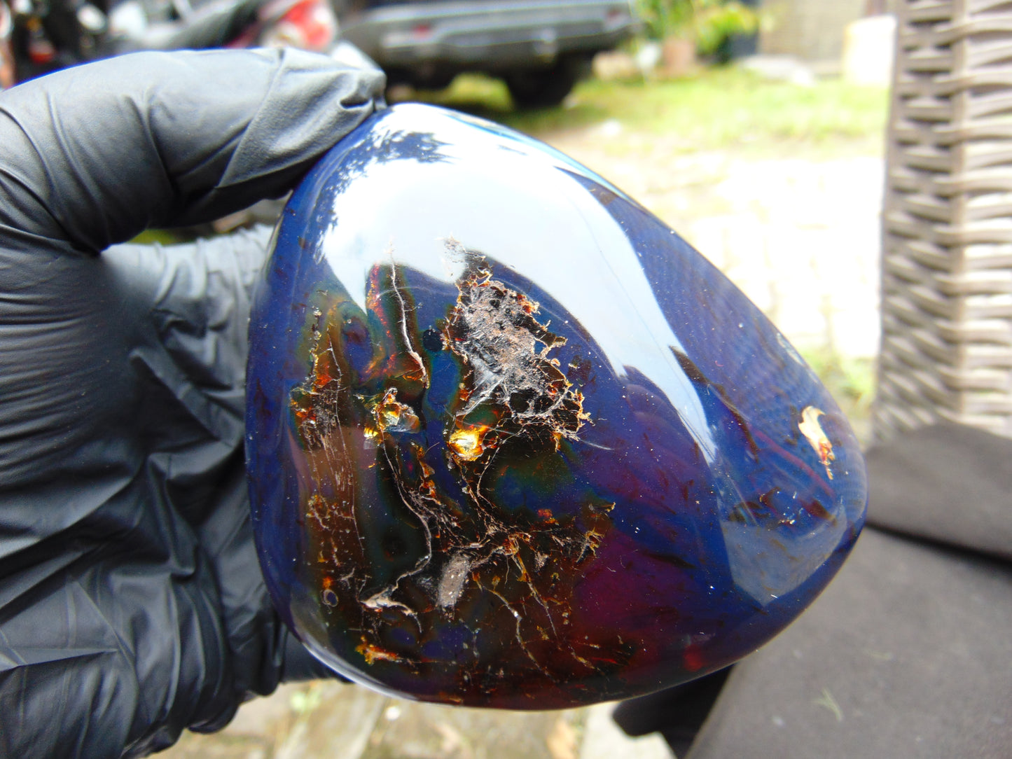 243 gr full polished 94x81x55 mm Indonesia Blue Amber for Healing ML90