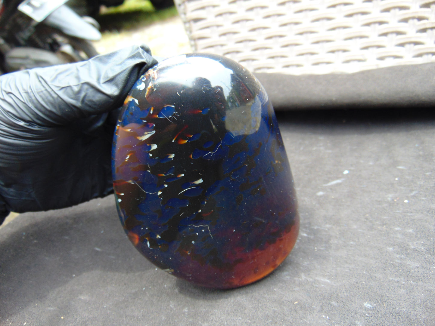 265 gr full polished 115x90x68 mm Indonesia Blue Amber for Healing 25ST2