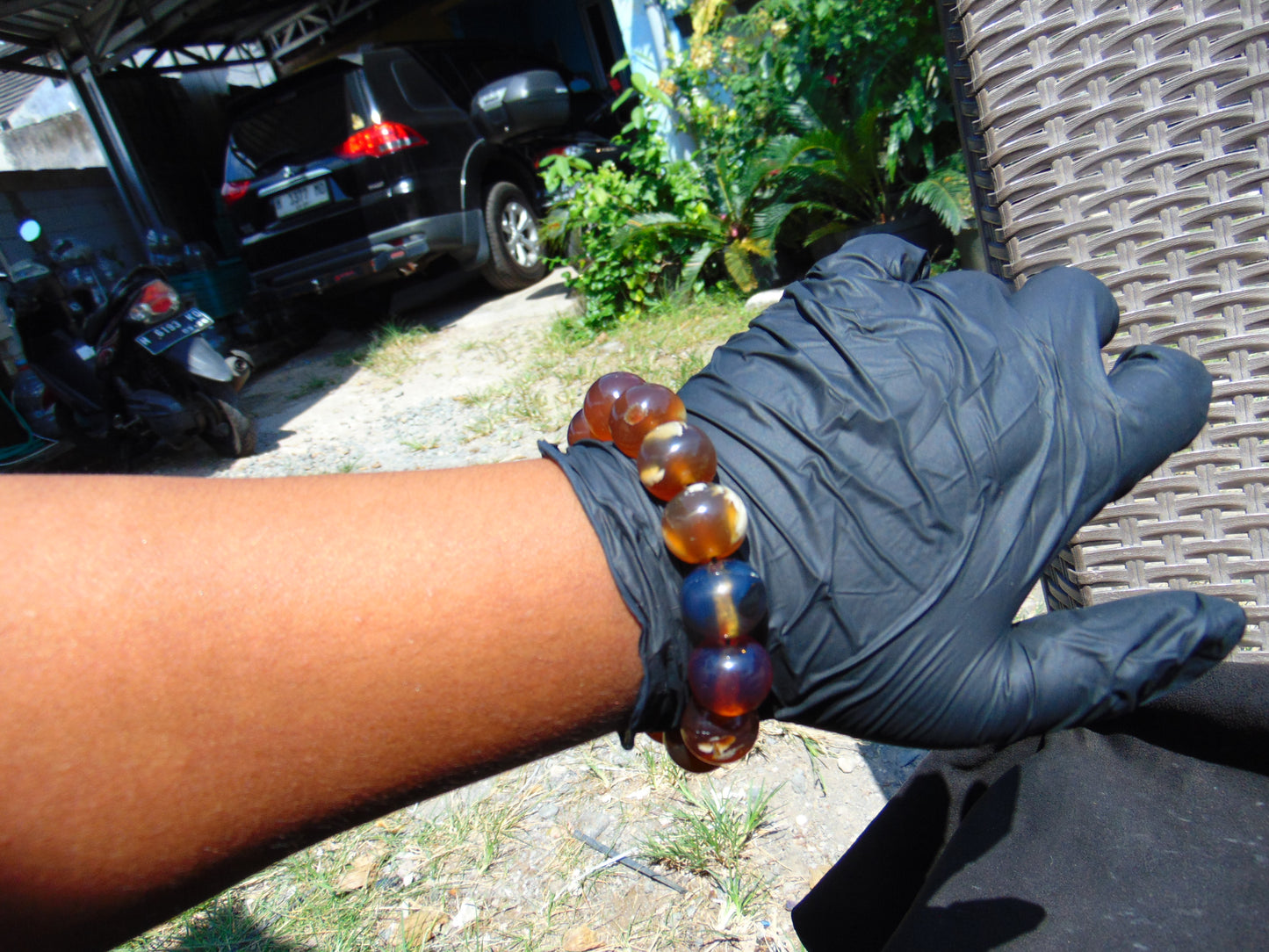 32 gram 14 Beads Mala Bracelet Indonesian Blue Yellow Amber 16 mm for Healing FRB2