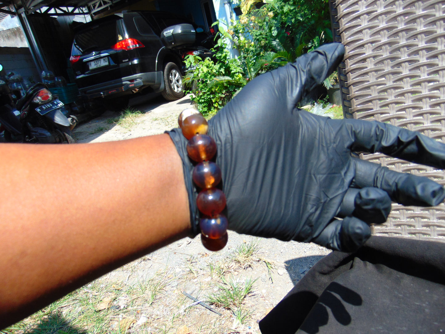 32 gram 14 Beads Mala Bracelet Indonesian Blue Yellow Amber 16 mm for Healing FRB2