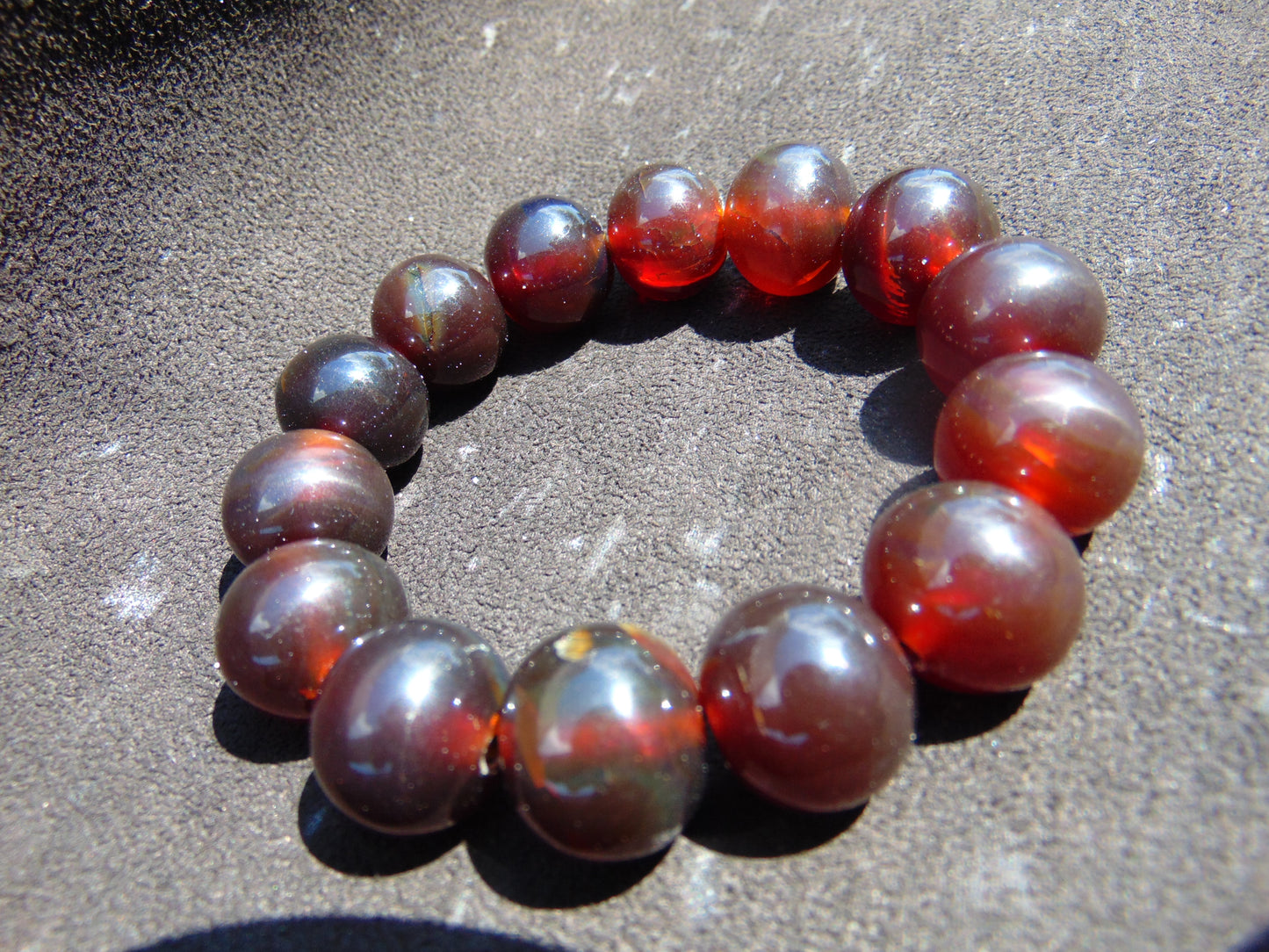 31 gram 14 Beads Mala Bracelet Indonesian Cherry Red Amber 16 mm for Healing FRB16