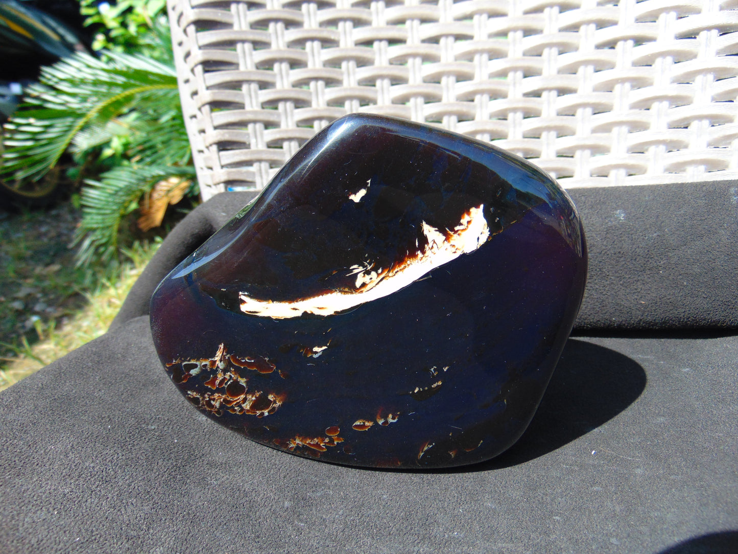 491 gr full polished 13x12x9 cm Indonesia Blue Amber for Healing AR152