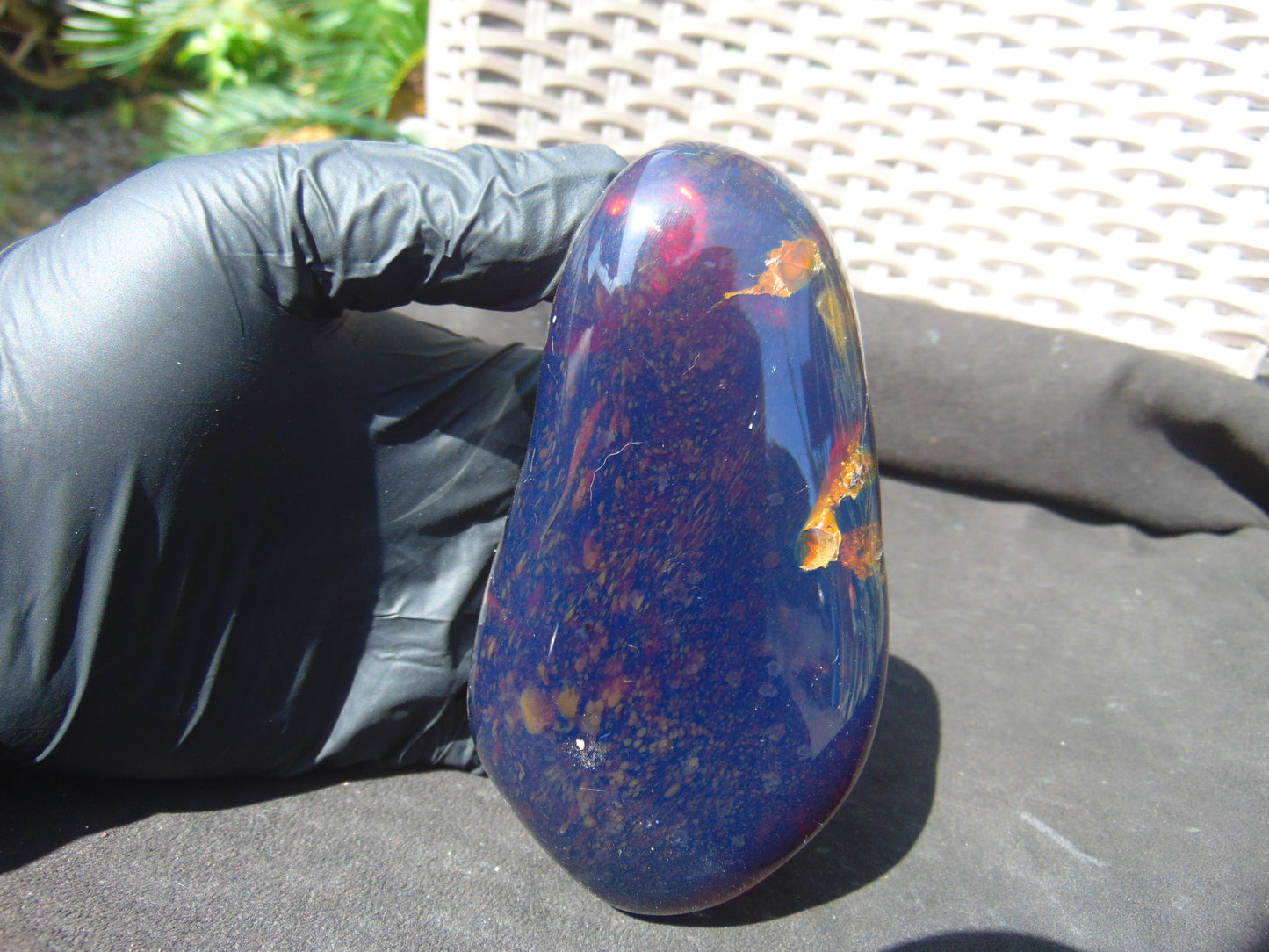 209 gr full polished 125x65x50 mm Indonesia Blue Amber for Healing 25ST4