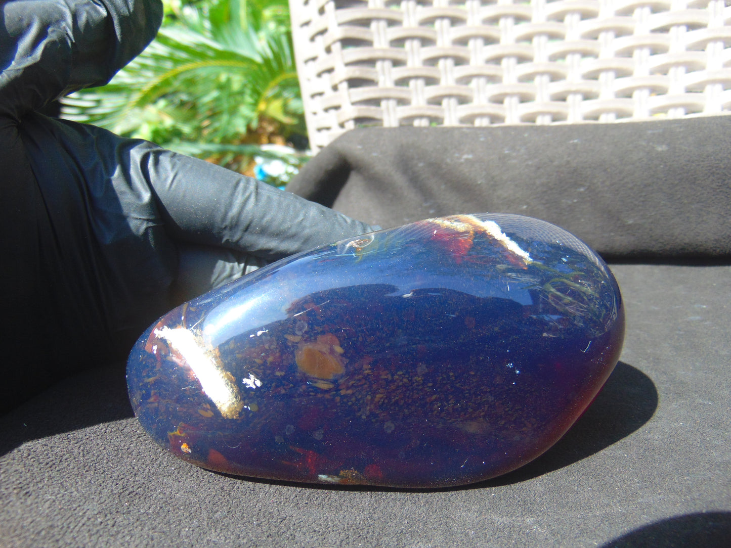 209 gr full polished 125x65x50 mm Indonesia Blue Amber for Healing 25ST4