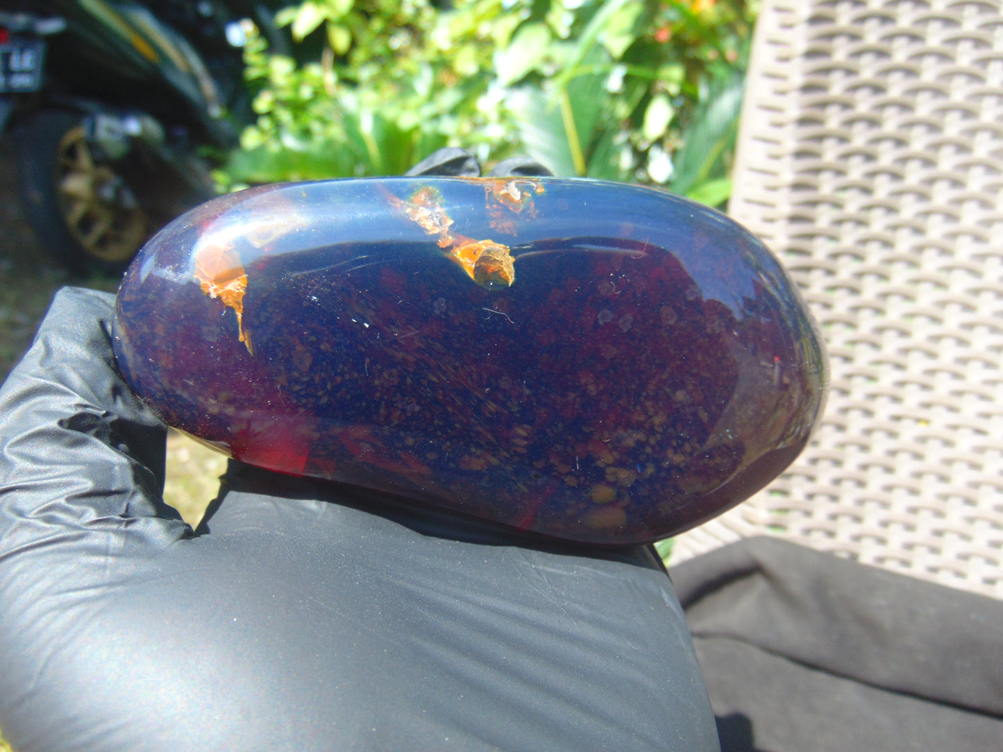 209 gr full polished 125x65x50 mm Indonesia Blue Amber for Healing 25ST4