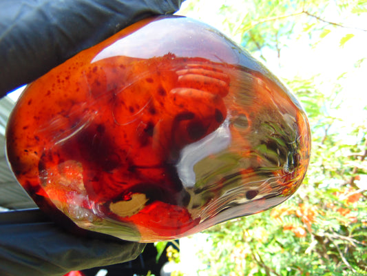 169 gr Blue Polished Indonesia Black Blue Amber for Healing ML96