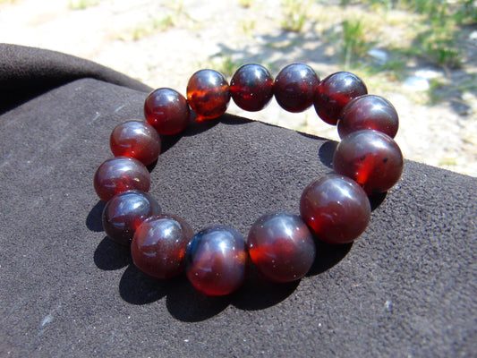 31 gram 14 Beads Mala Bracelet Indonesian Cherry Red Amber 16 mm for Healing FRB5