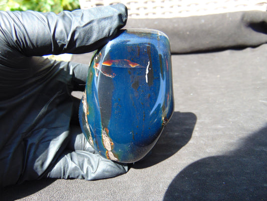 162 gr Blue Polished 70x60x59 mm Indonesia Amber for Healing ML89