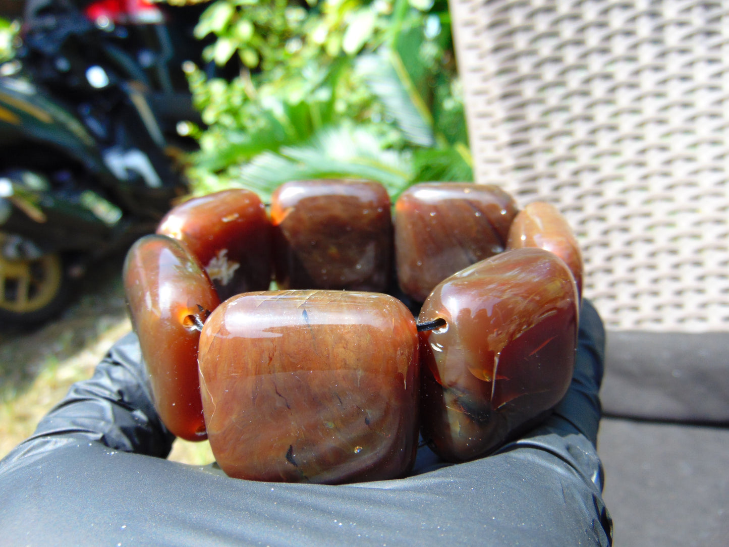 98 gr 7 Square Beads Bangle Indonesian Amber for Healing A7G28