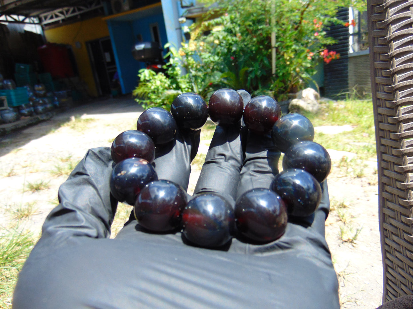 56 gram 12 Beads Mala Bracelet Indonesian Cherry Red Blue Amber 20 mm for Healing B20M21