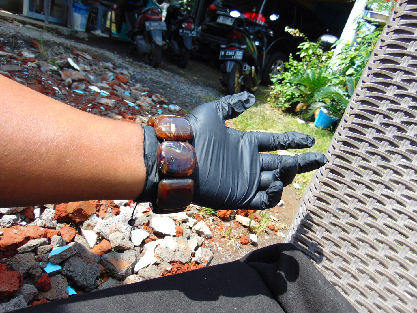 89 gr 7 Square Beads Bangle Indonesian Amber for Healing A7G24