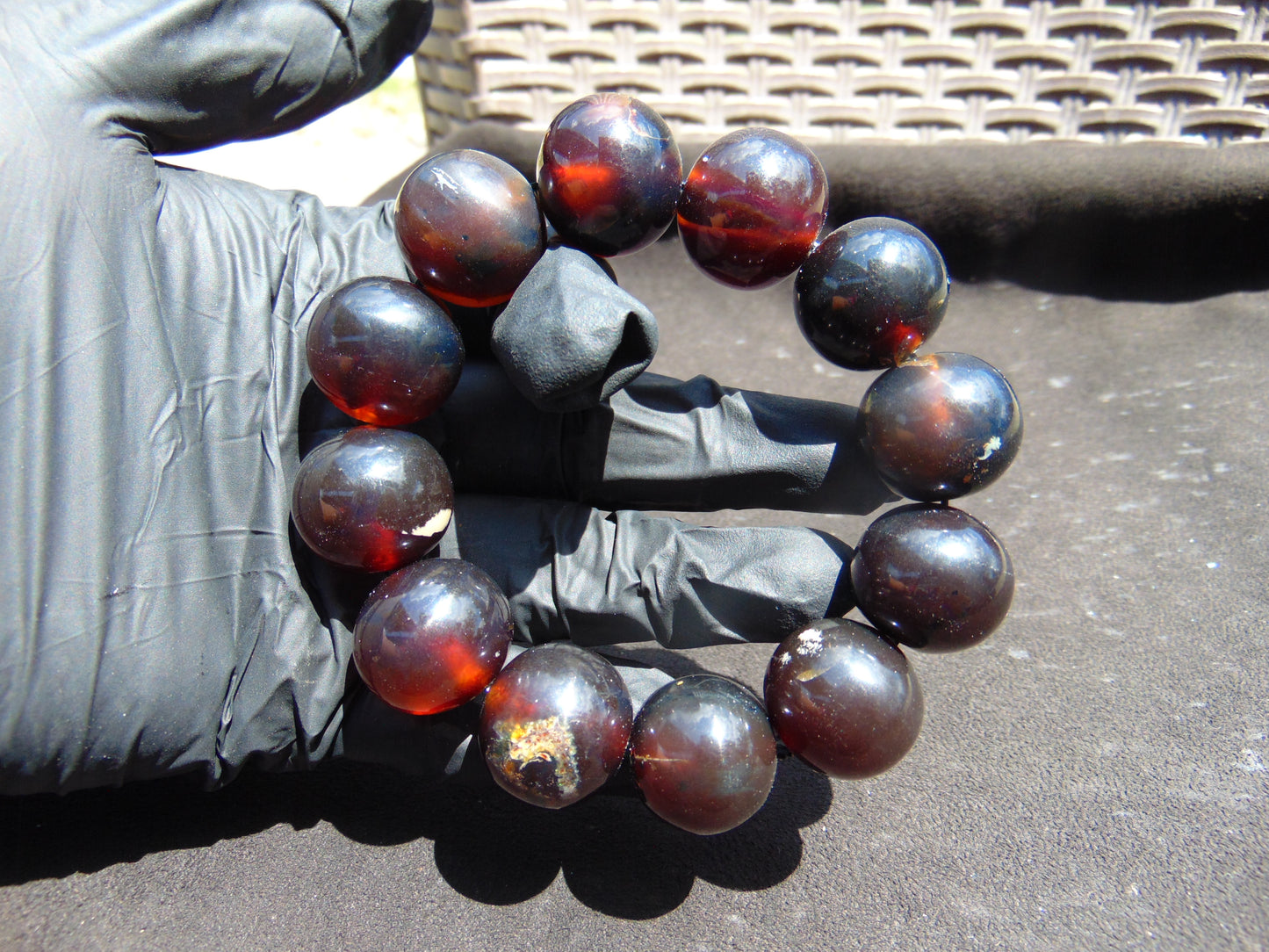 58 gram 12 Beads Mala Bracelet Indonesian Cherry Red Amber 20 mm for Healing B20M11