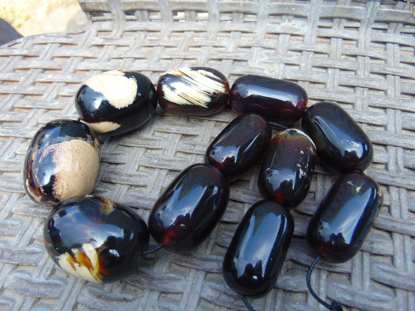 169 gram Small 11 Beads Necklace Indonesian white cherry red Amber for Healing S11K163