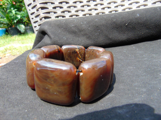 99 gr 7 Square Beads Bangle Indonesian Amber for Healing A7G26