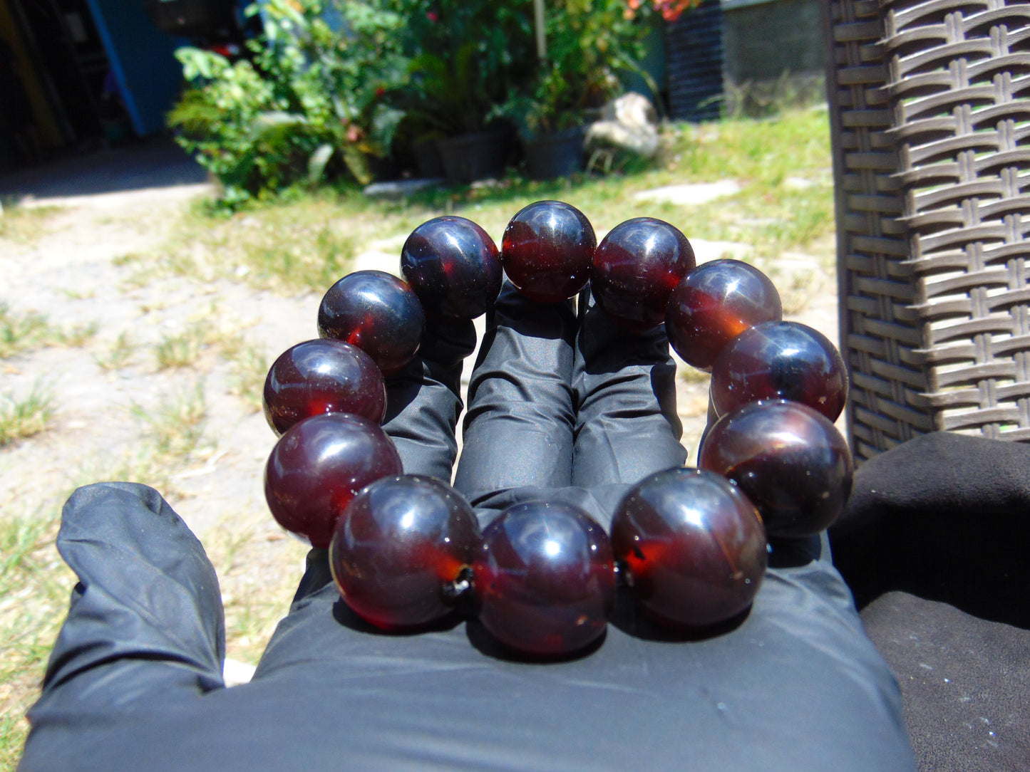 56 gram 12 Beads Mala Bracelet Indonesian Cherry Red Amber 20 mm for Healing B20M17