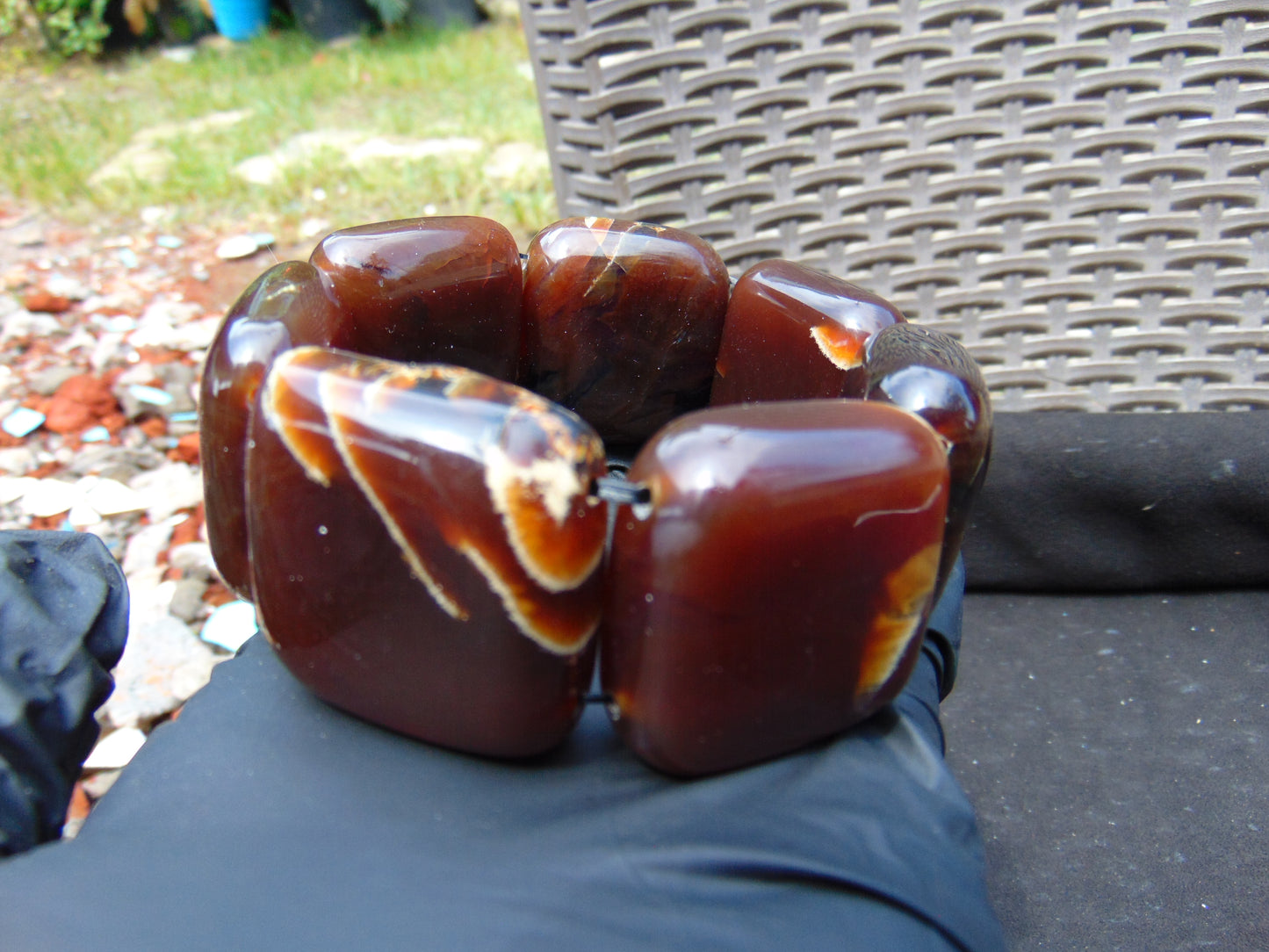 109 gr 7 Square Beads Bangle Indonesian Amber for Healing A7G31