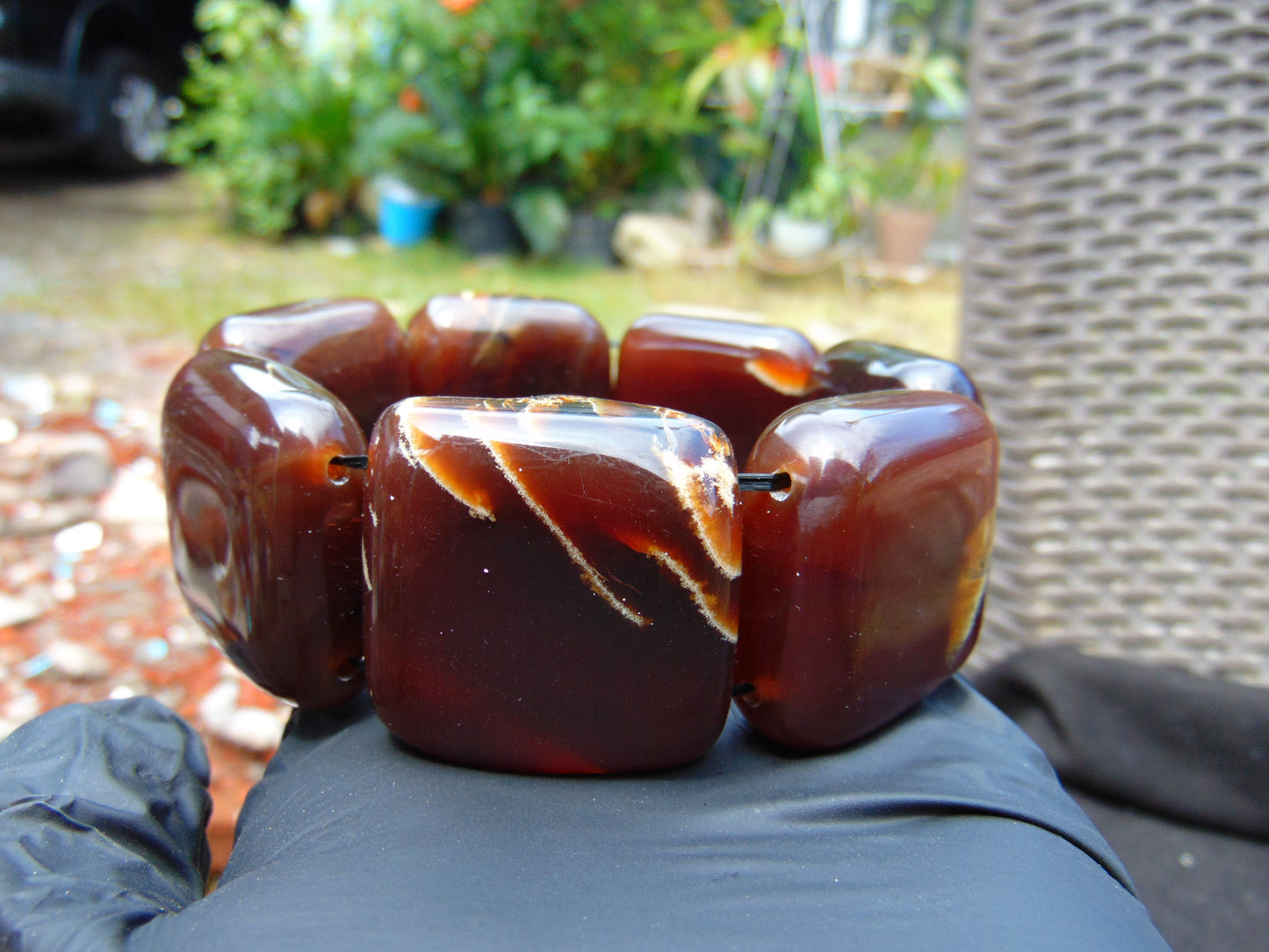 109 gr 7 Square Beads Bangle Indonesian Amber for Healing A7G31