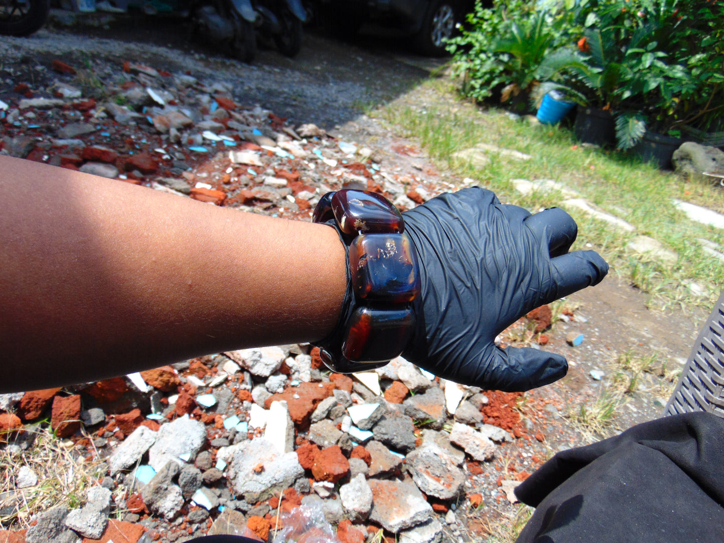 109 gr 7 Square Beads Bangle Indonesian Amber for Healing A7G27
