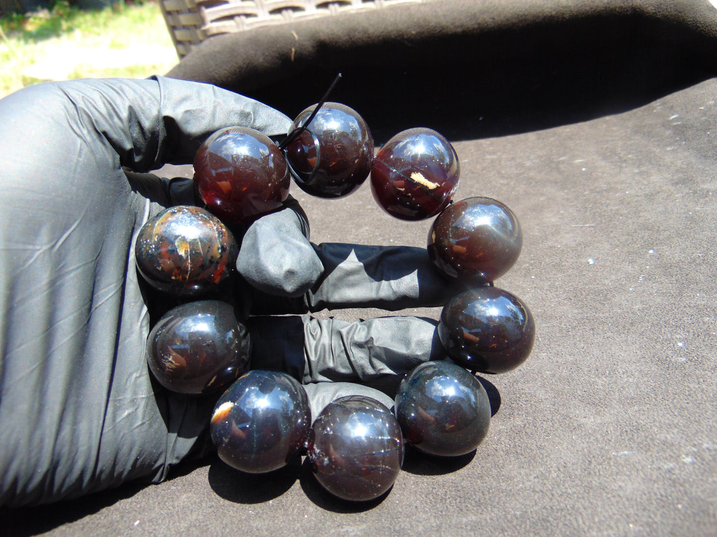 97 gram 10 Beads Mala Bracelet Indonesian Cherry Amber 25 mm for Healing FRB39