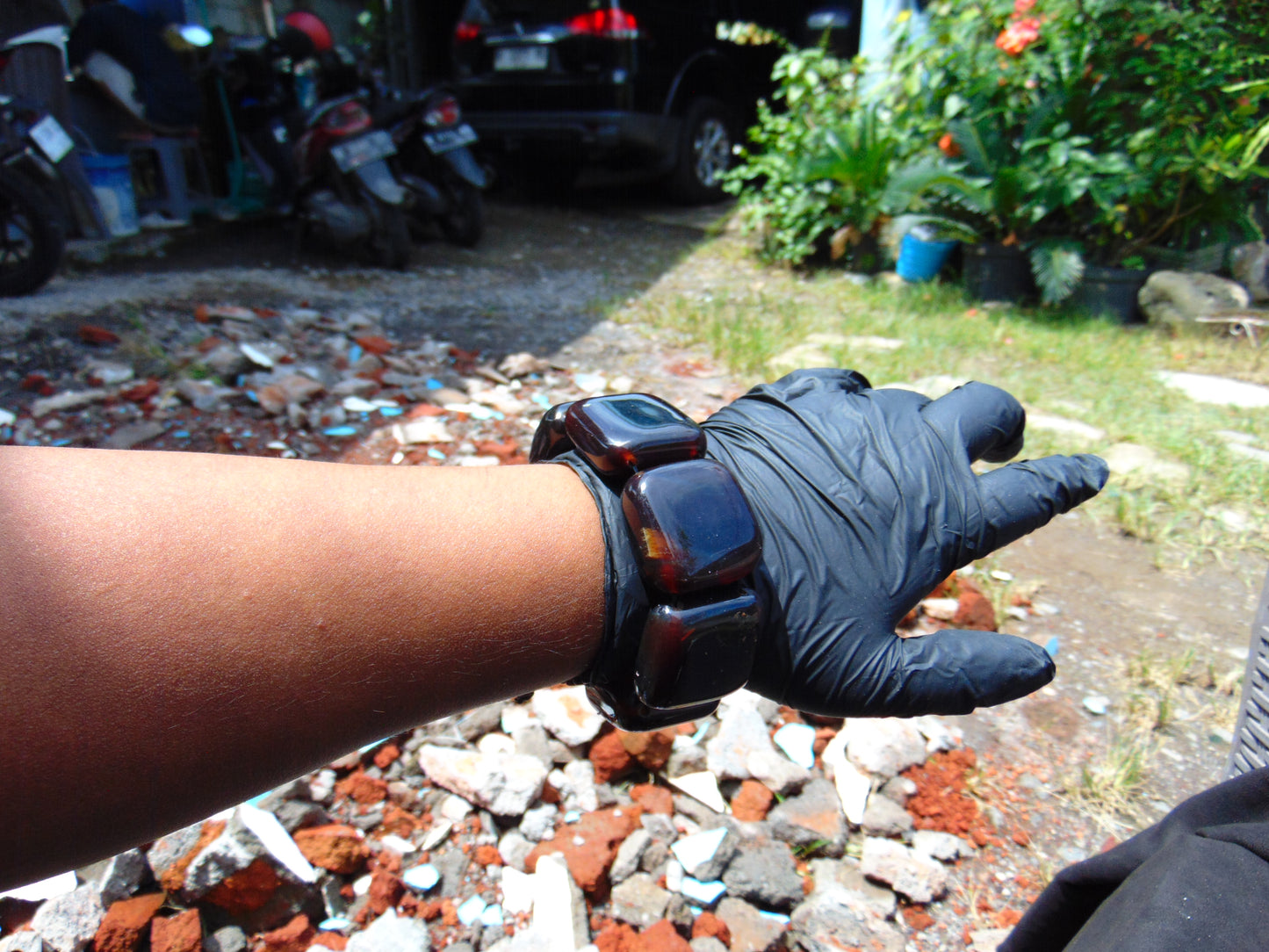 111 gr 7 Square Beads Bangle Indonesian Amber for Healing A7G32