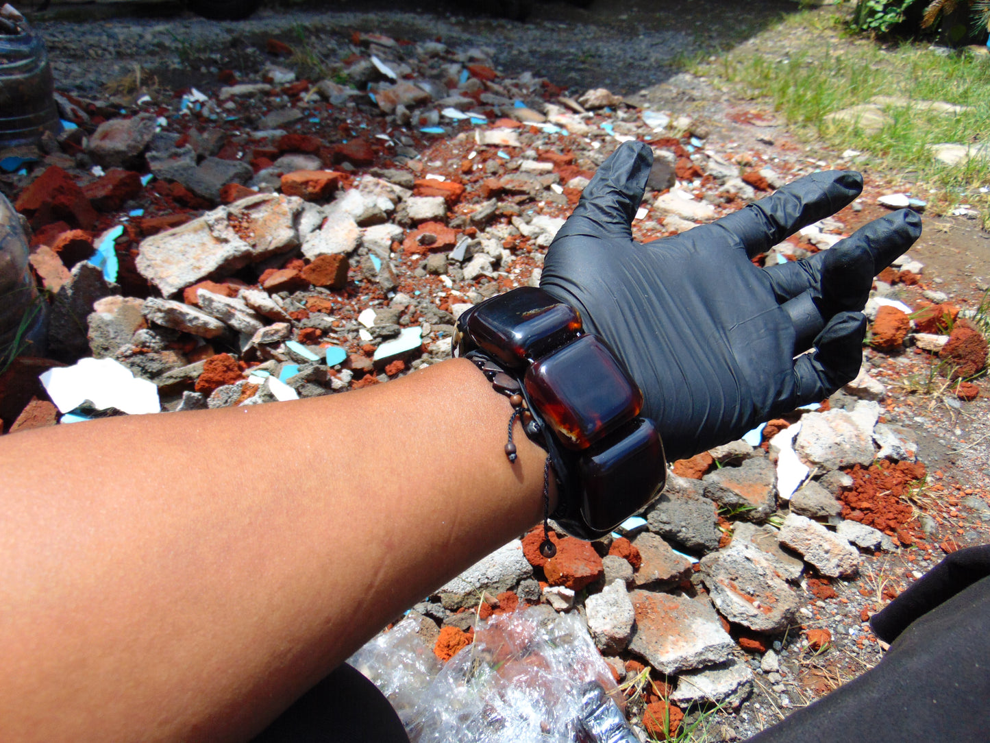 113 gr 7 Square Beads Bangle Indonesian Amber for Healing A7G41