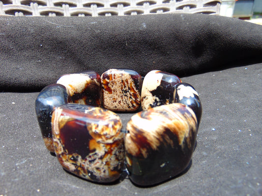 112 gr 7 Square Beads Bangle Indonesian Amber for Healing A7G23