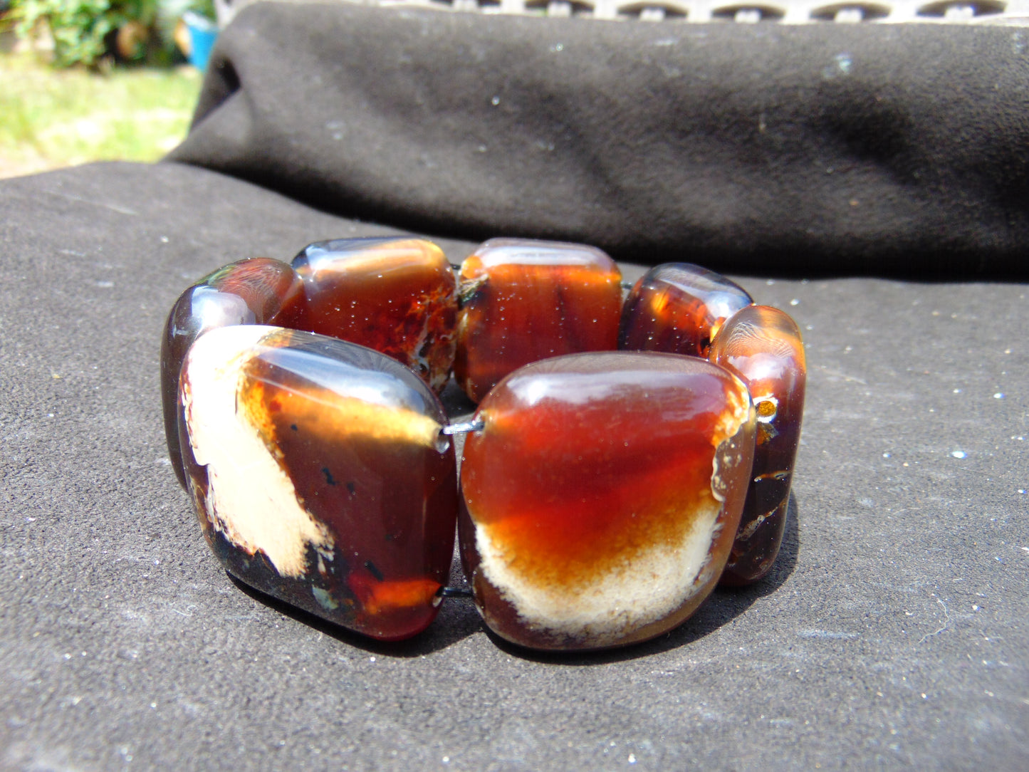 92 gr 7 Square Beads Bangle Indonesian Amber for Healing A7G40