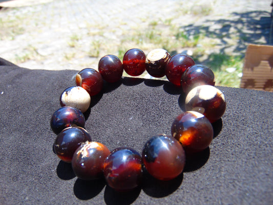 32 gram 14 Beads 16 mm Bracelet Indonesian Cherry Red Blue Amber for Healing B15M7