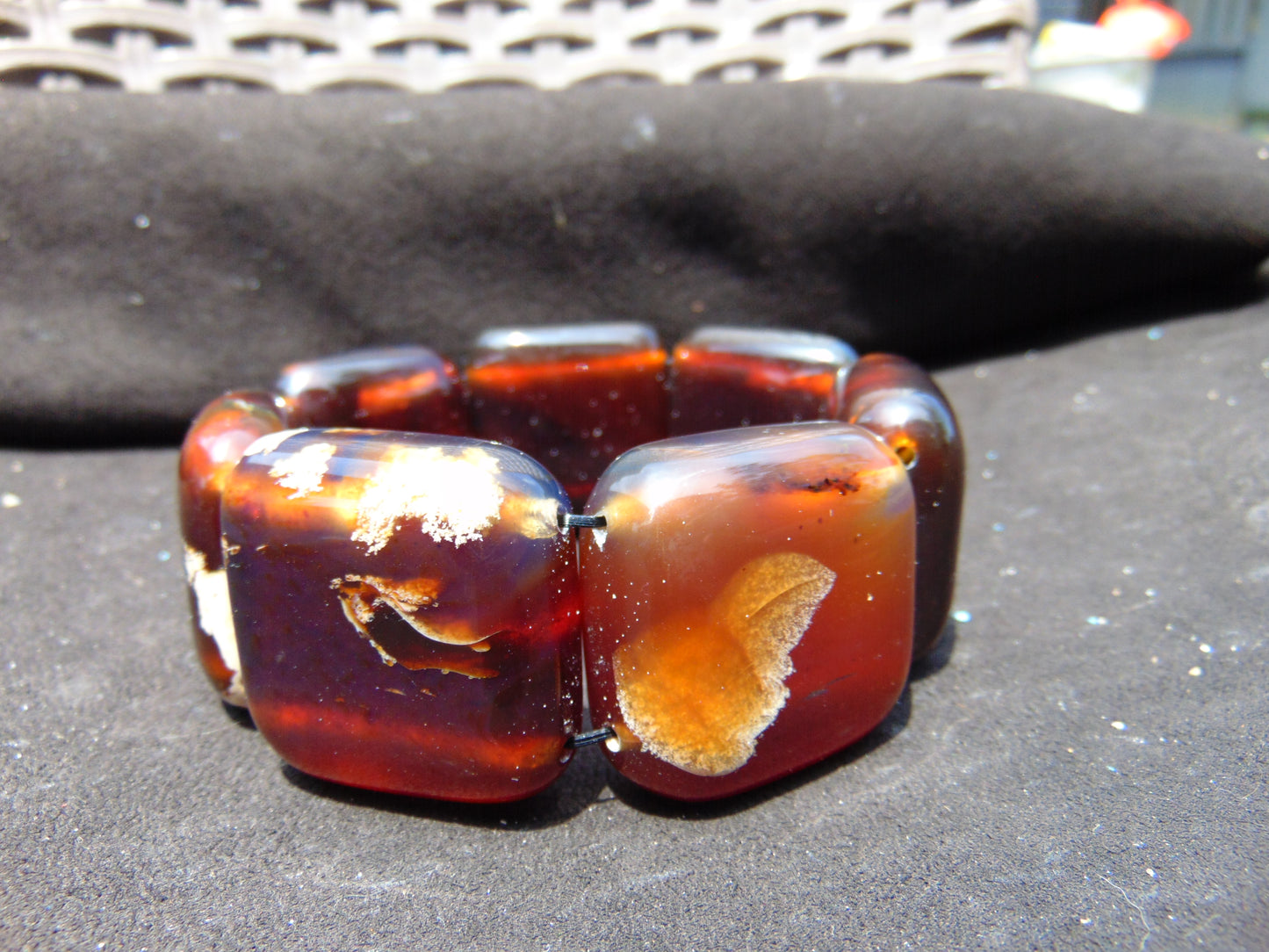 104 gr 7 Square Beads Bangle Indonesian Amber for Healing A7G38