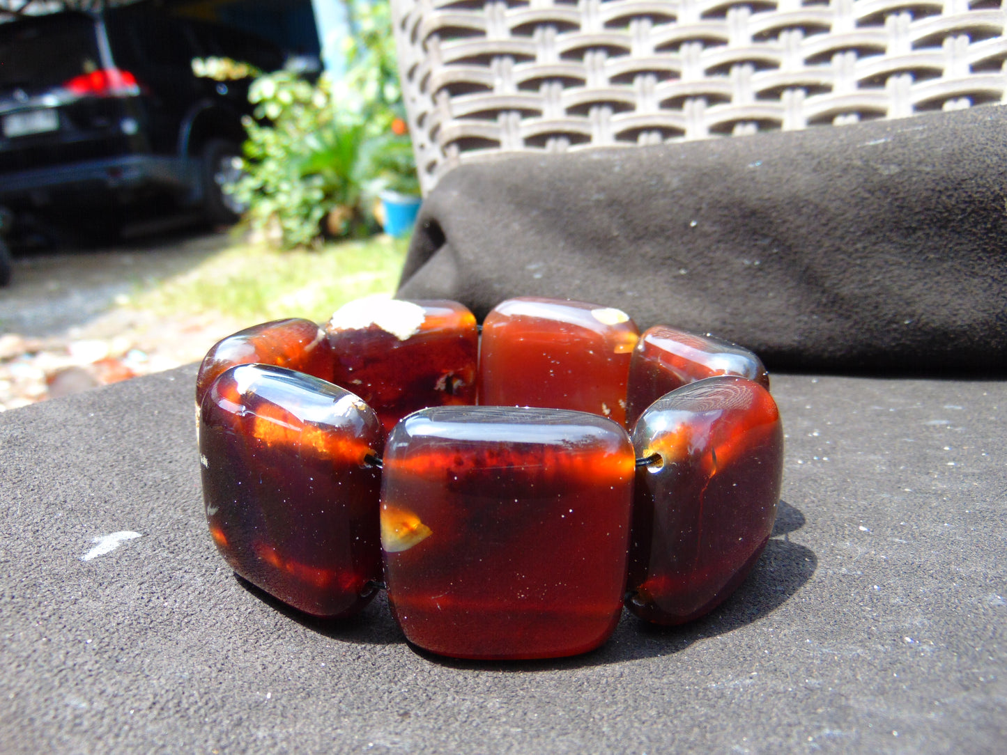 104 gr 7 Square Beads Bangle Indonesian Amber for Healing A7G38